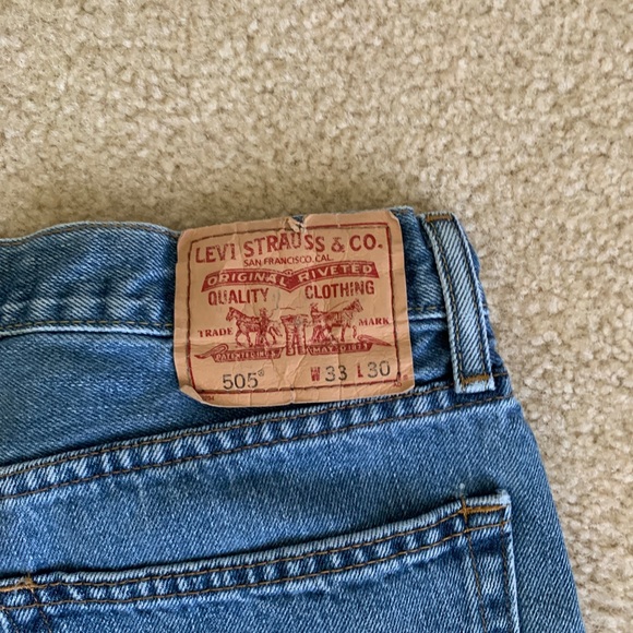 Vintage Levi Jeans - Picture 5 of 5